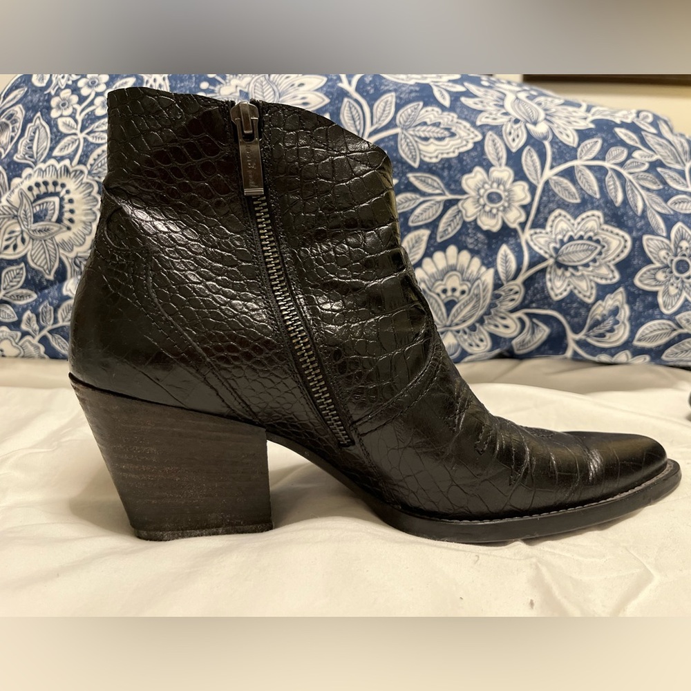 Paul Green, Black Croc-Embossed Ankle Boots - Picture 12 of 14